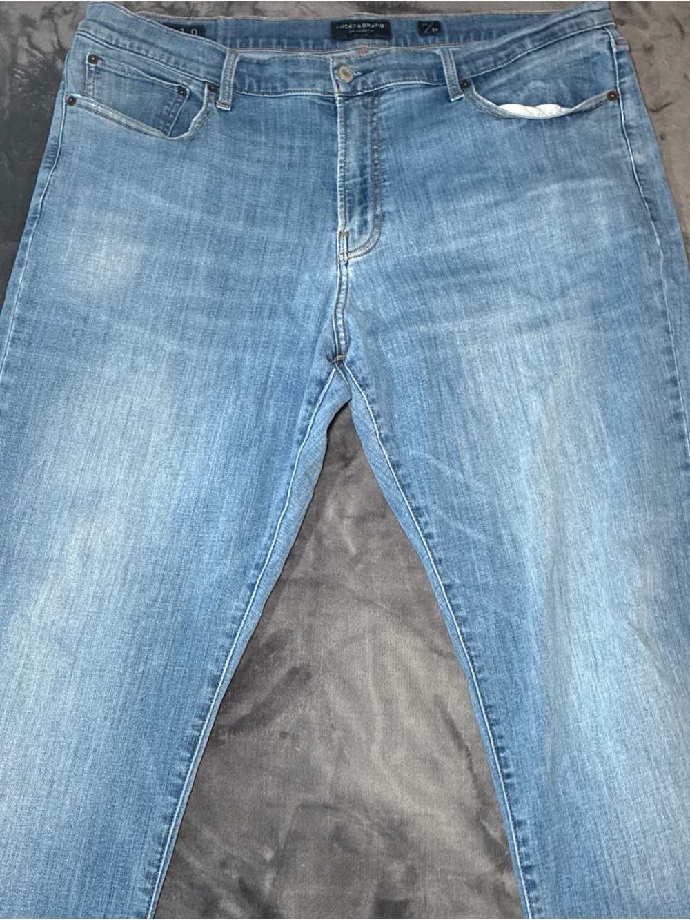 Lucky Brand 410 Athletic Slim Jeans Mens 38x34 Blue Medium Wash Stretch Denim